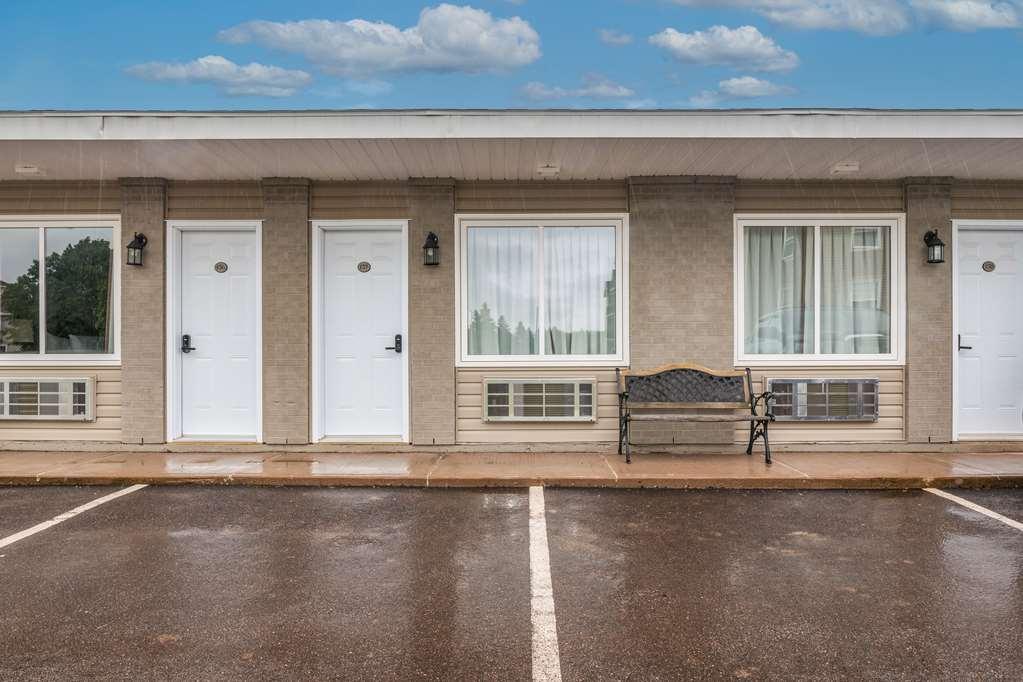 Canadas Best Value Inn & Suites-Charlottetown Zewnętrze zdjęcie
