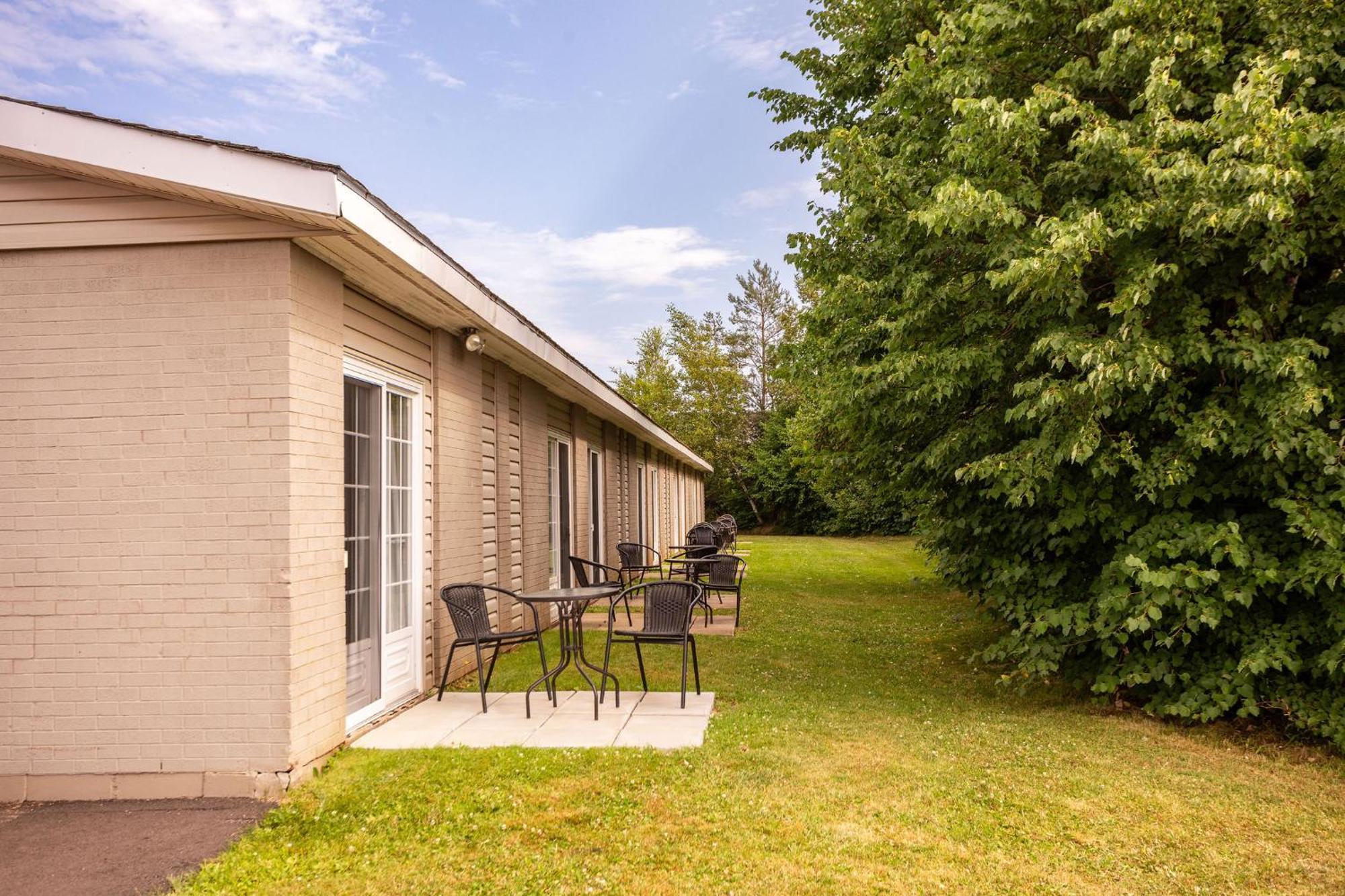 Canadas Best Value Inn & Suites-Charlottetown Zewnętrze zdjęcie