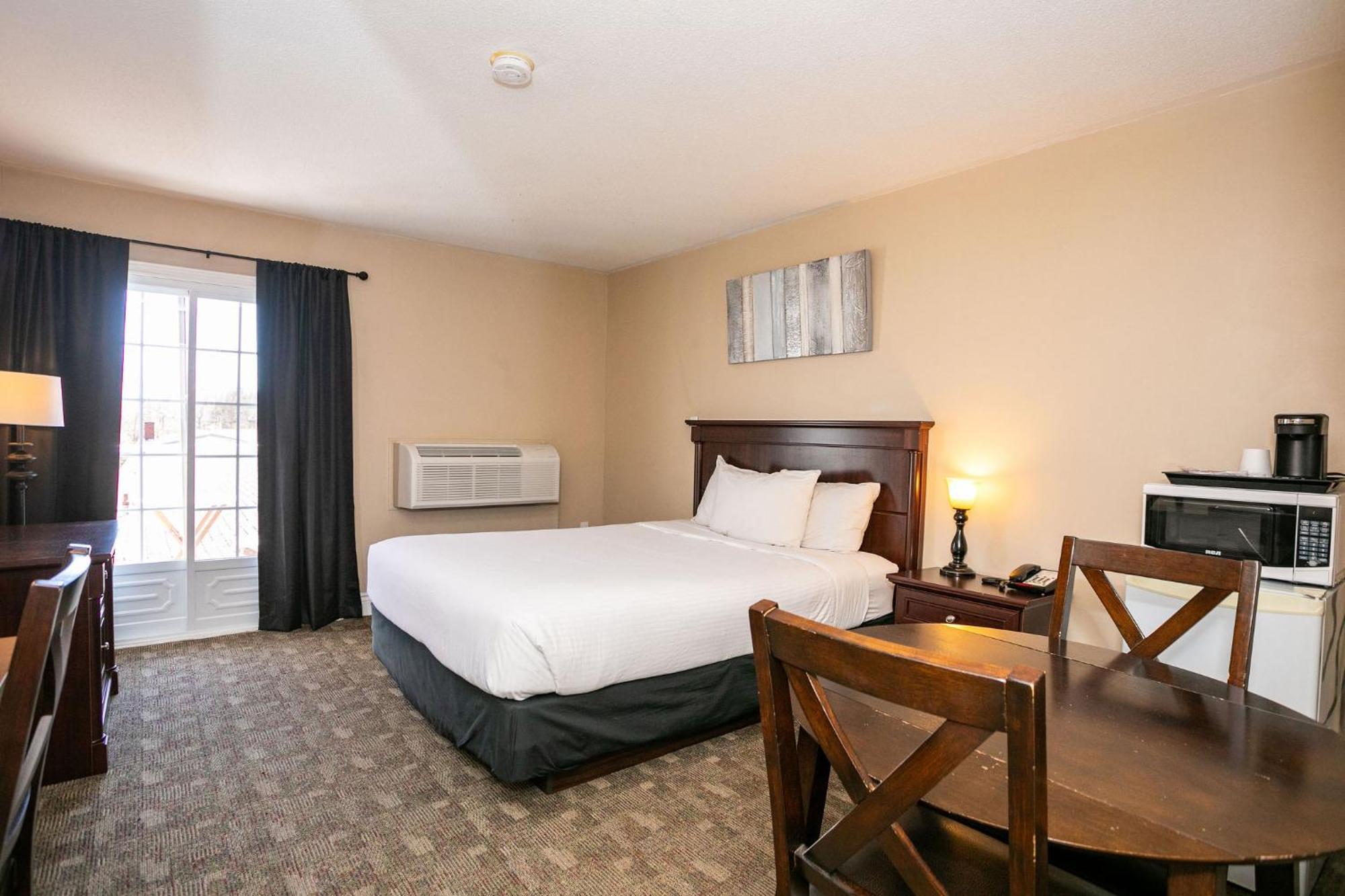 Canadas Best Value Inn & Suites-Charlottetown Zewnętrze zdjęcie