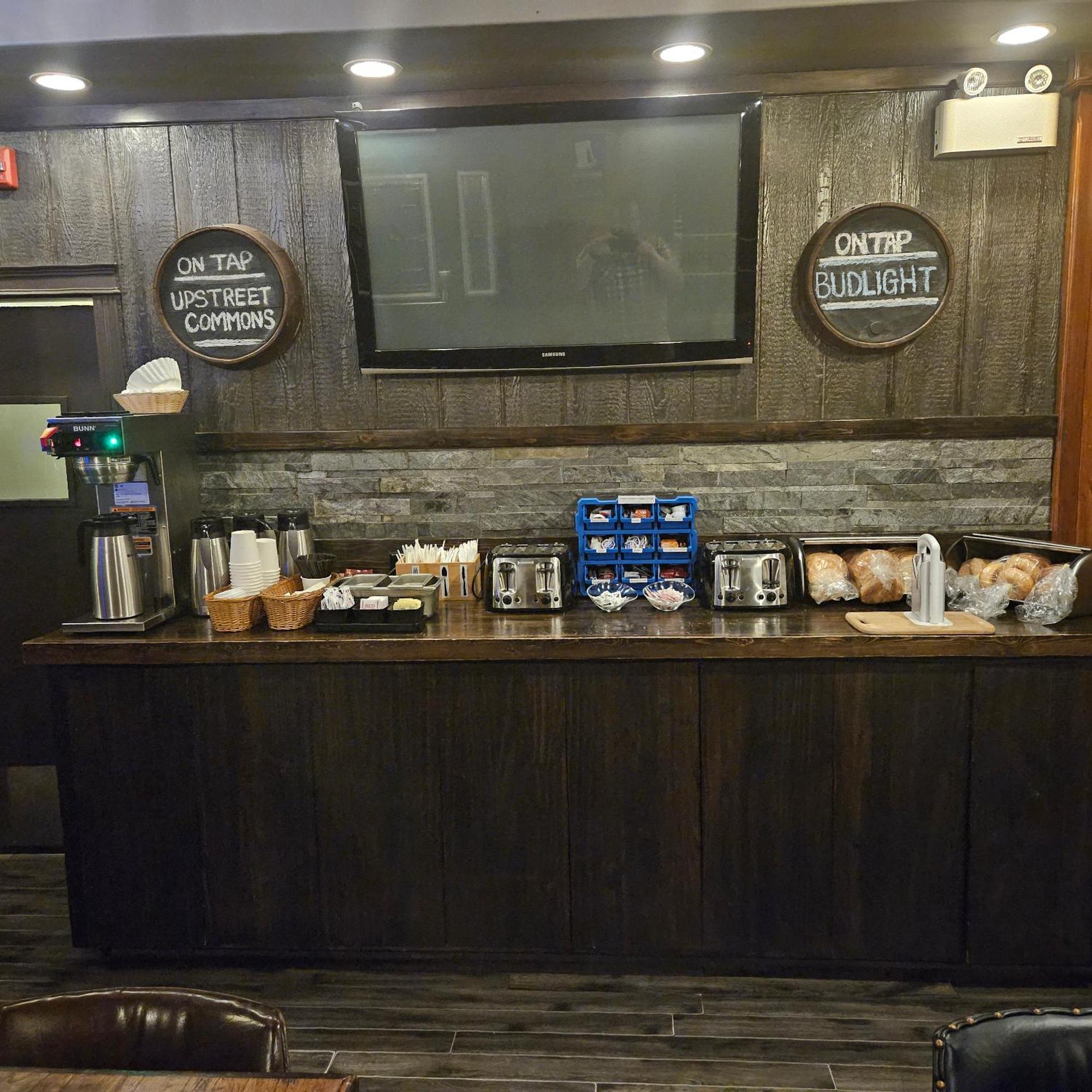 Canadas Best Value Inn & Suites-Charlottetown Zewnętrze zdjęcie