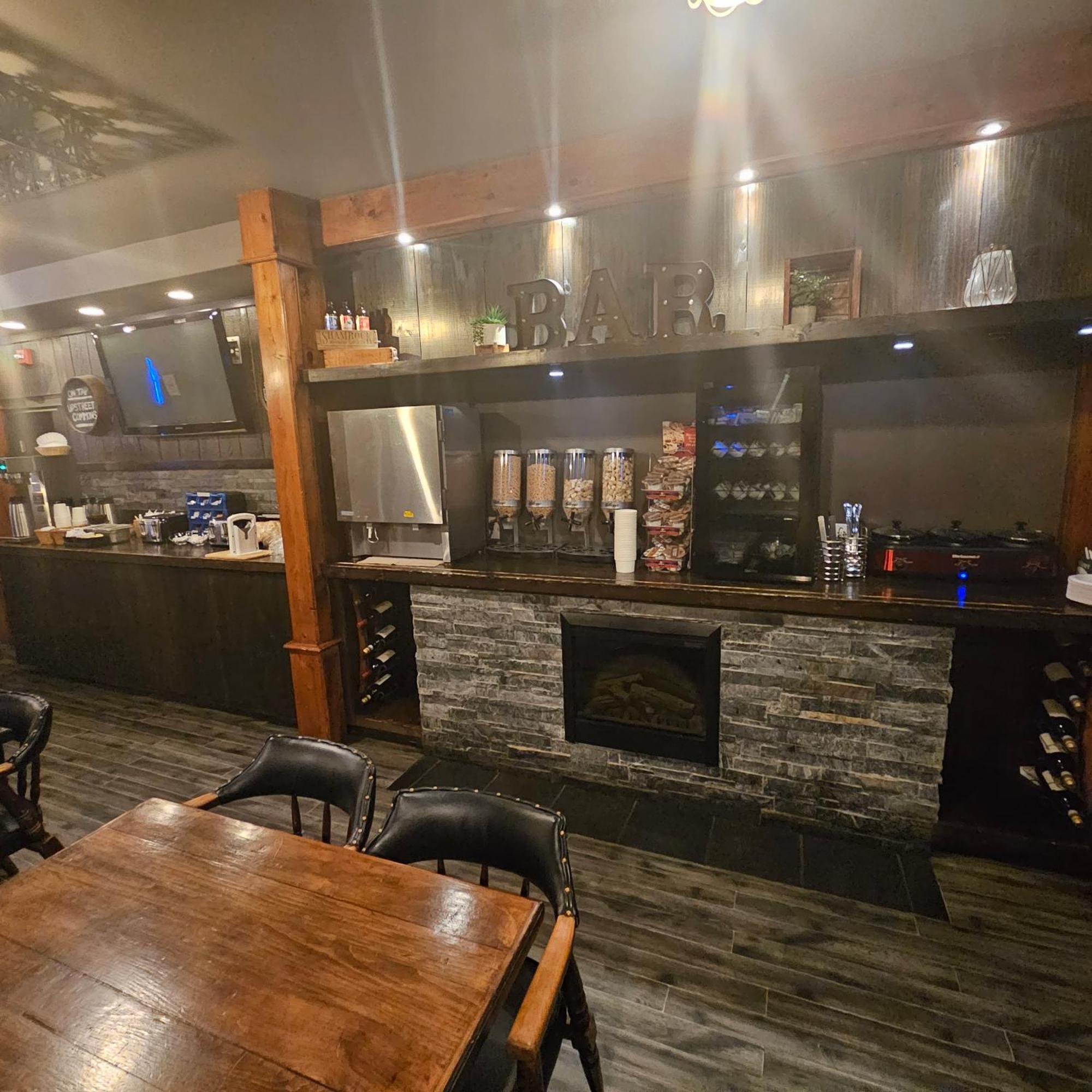 Canadas Best Value Inn & Suites-Charlottetown Zewnętrze zdjęcie